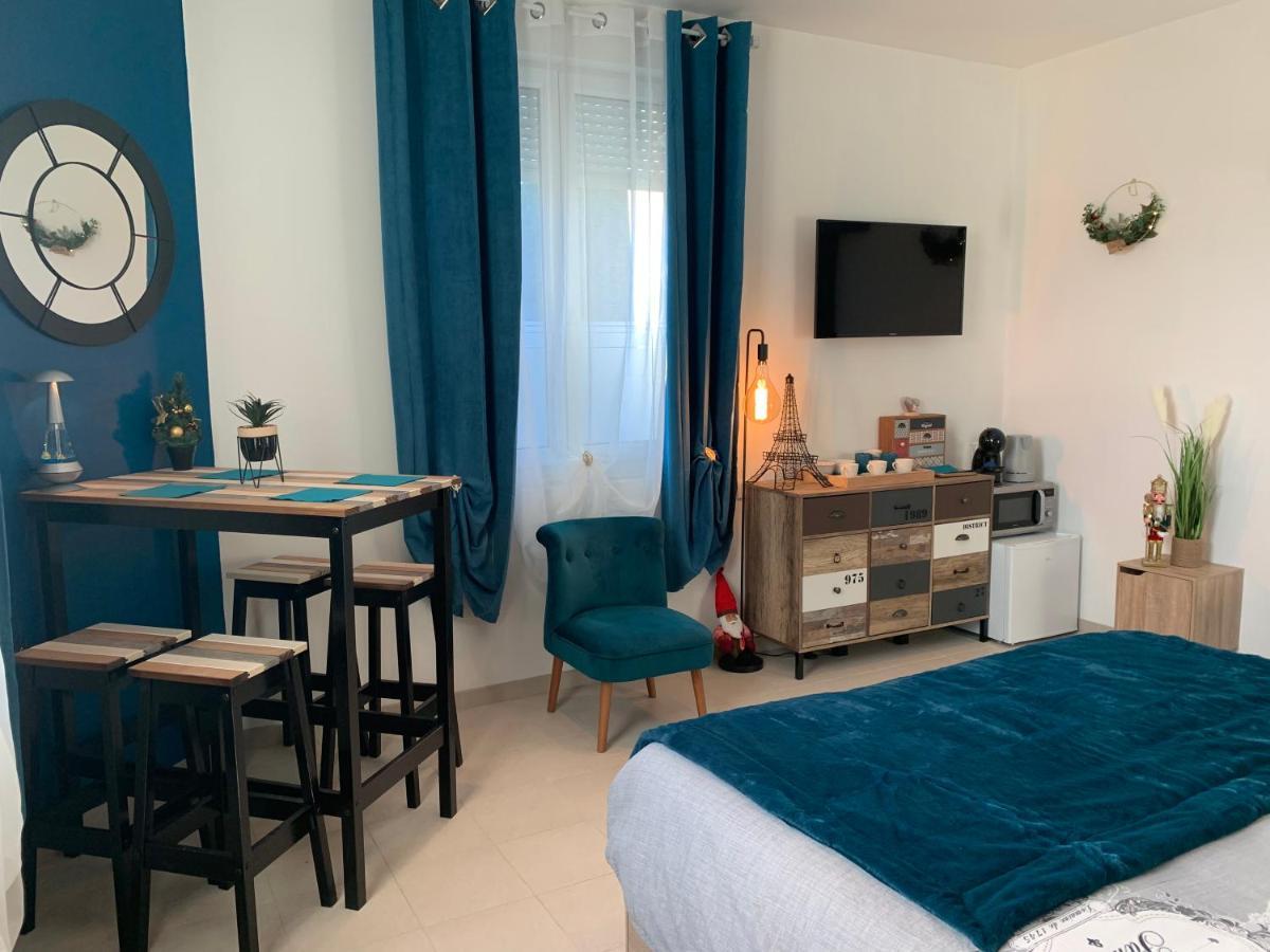 La Liberte Bed & Breakfast นาร์บอนน์ ภายนอก รูปภาพ